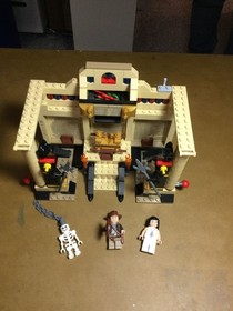 LEGO 7621 Indiana Jones: Indiana Jones and The Lost Tomb COMPLETE NO BOX