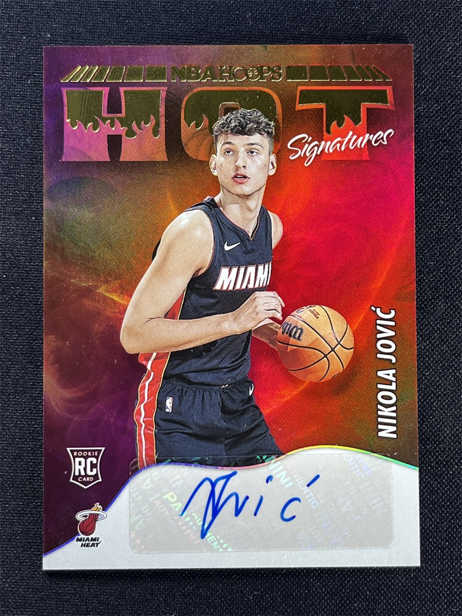 2022-23 Panini NBA Hoops Nikola Jovic Hot Signatures Auto RC Rookie #HSR-NKJ