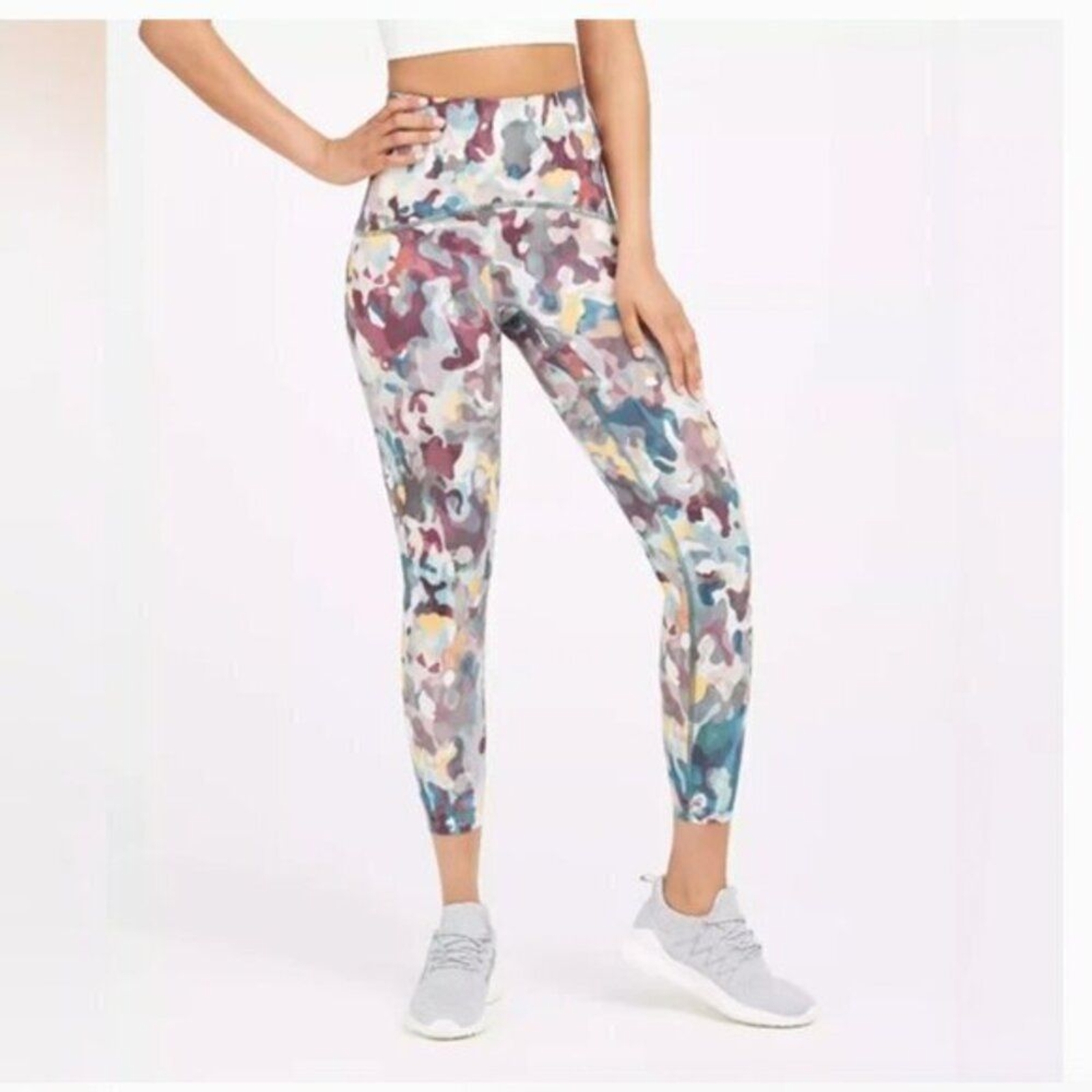 Spanx Ruby Multi Painted Camo Booty Boost Printed… - image 1