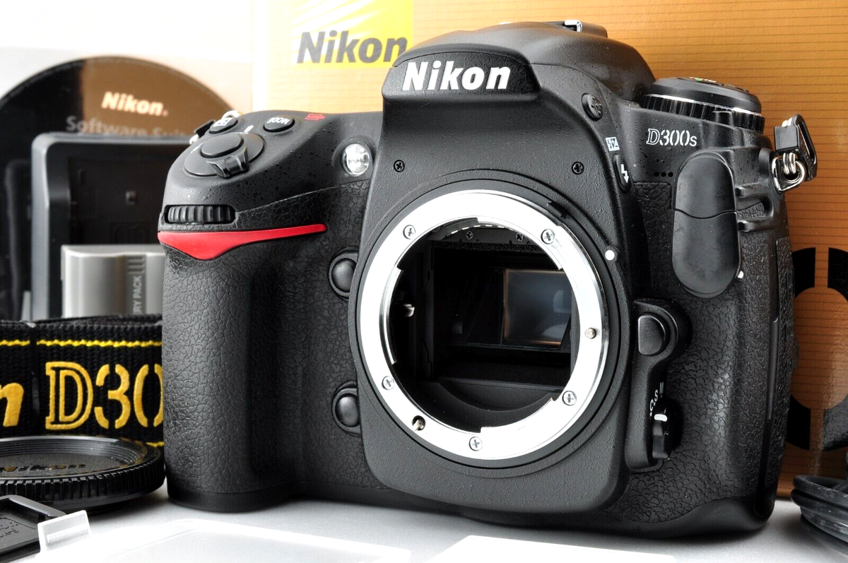 【希少】Nikon d300s Amazon.com : Nikon D300s 12.3MP CMOS Digital SLR Camera with AF-S