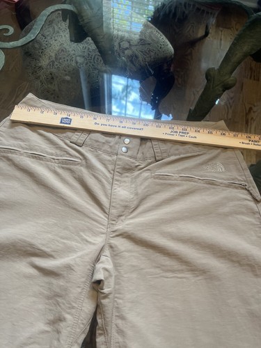 The North Face Women's Khaki Pants Size US 12 Hiking Camping - Picture 9 of 10