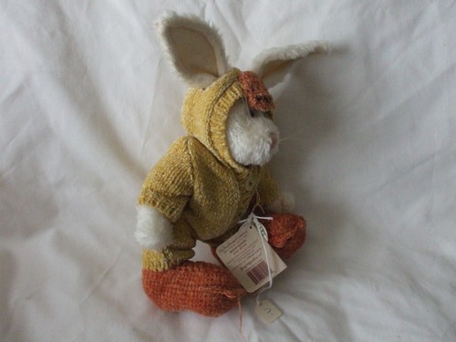 11" Boyds TJ's Best dressed plush rabbit Graham Quakers - Picture 2 of 4