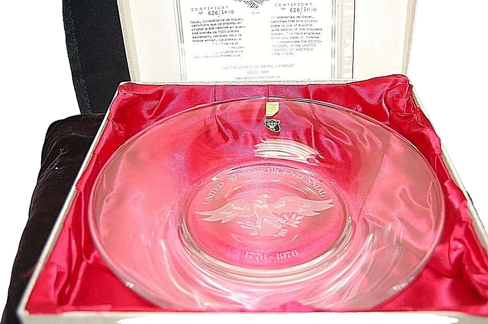 Хрустальная пластина двухсотлетия США от Cristalleries de Bayel с сертификатом подлинности 626/1000 S7018 - Изображение 2 из 4