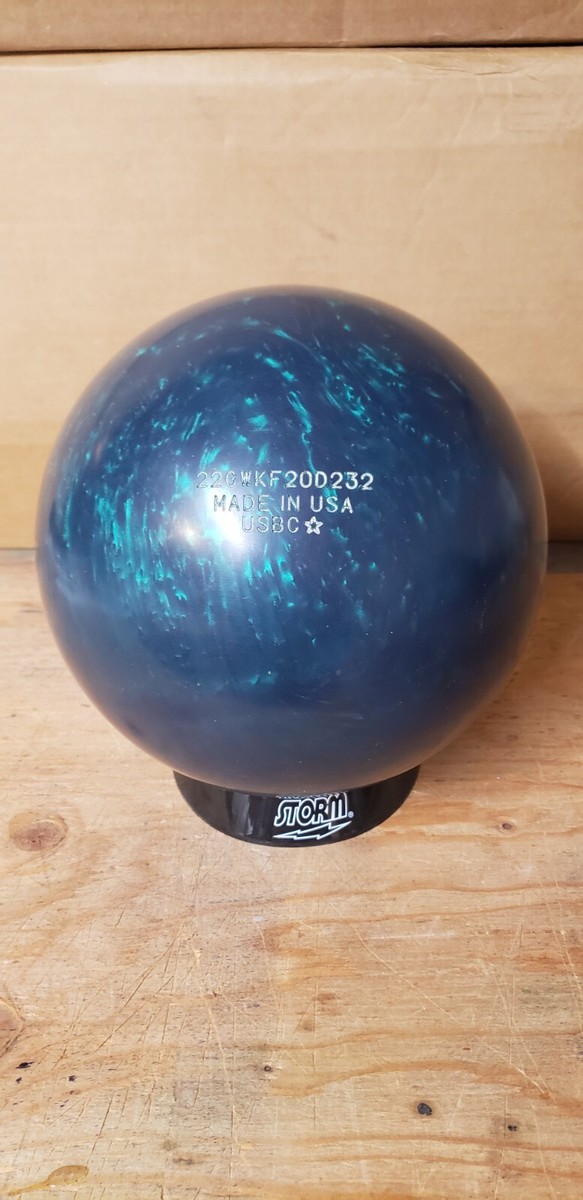 900 GLOBAL WOLVERINE DARK MOSS 15 POUND BOWLING BALL