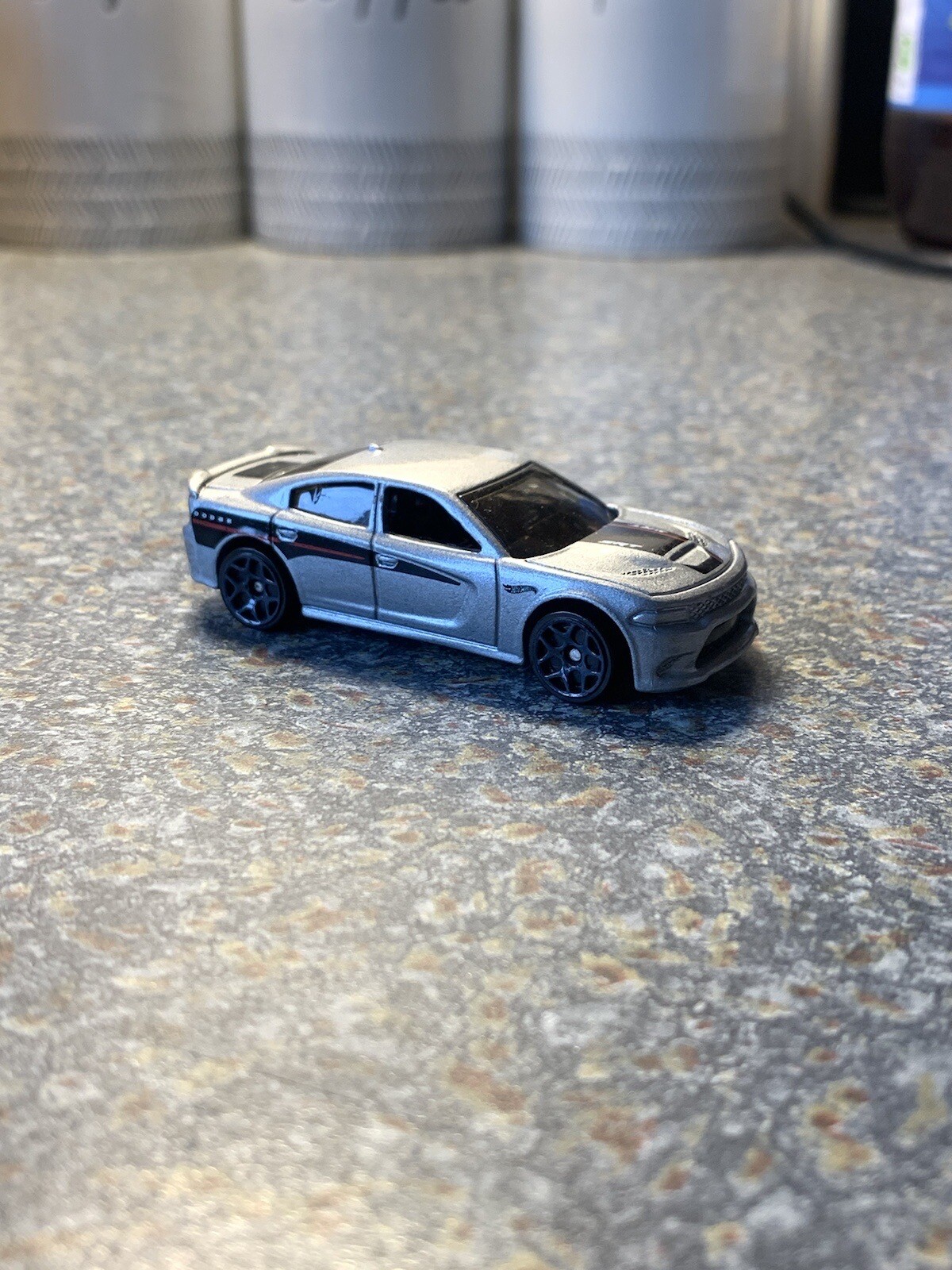 Picture 1 of 5