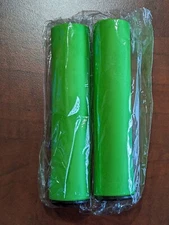 Comfort Sponge Grips Green 5/8" Opening with Removeable End