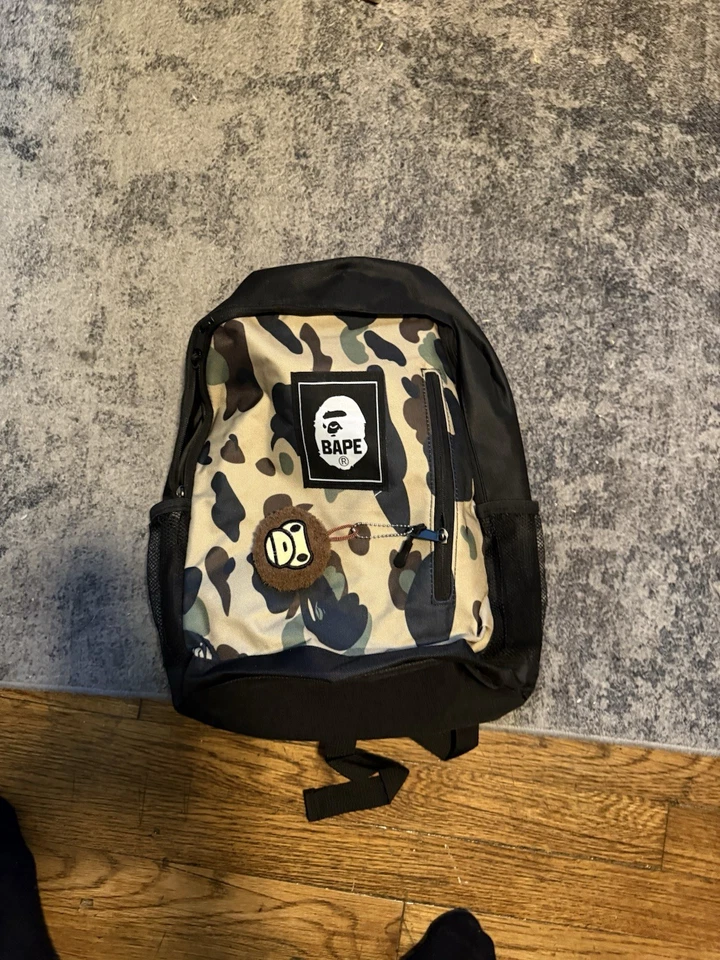 Mochila Bolso Bape A Bathing Ape impecable envío rápido Foto 2 de 3