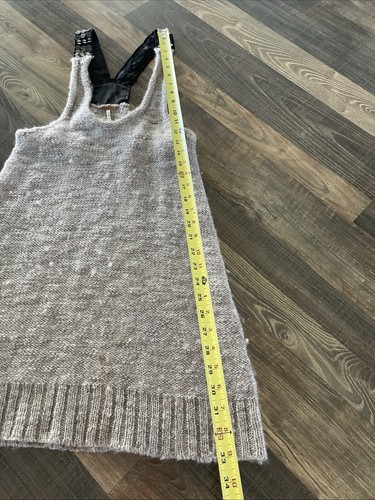 Canotta Free People taglia XS in misto maglia con spalline impreziosite - Foto 18 di 18
