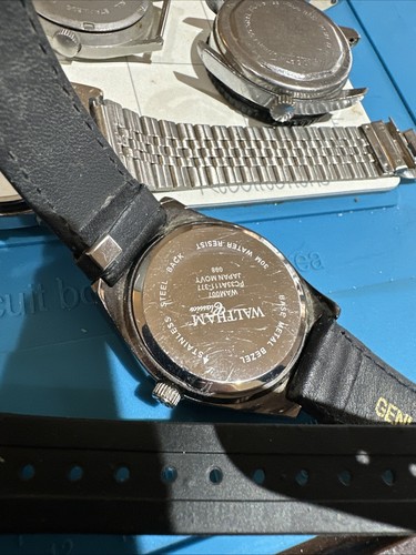 Mixed Lot Of Assorted Various Brand Watches For Parts ~ Untested / Sold As Is - Foto 16 di 19