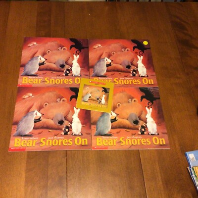 Listening Center Lot Of 4 BEAR SNORES ON Wilson Chapman Scholastic CD Set Audio