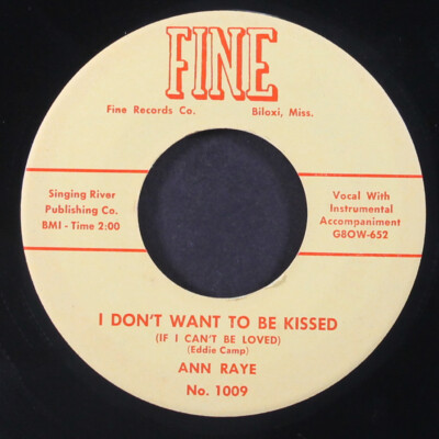 ANN RAYE: i don't want to be kissed / stranger FINE 7'' Single 45 RPM