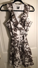 Ann Taylor Faux Wrap Dress Size 4 Brown/White Cotton Stretch Ruffle Neck