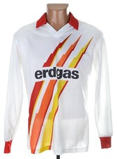*BNWT* ERDGAS GERMANY VINTAGE 1980'S FOOTBALL SHIRT SIZE L ADULT