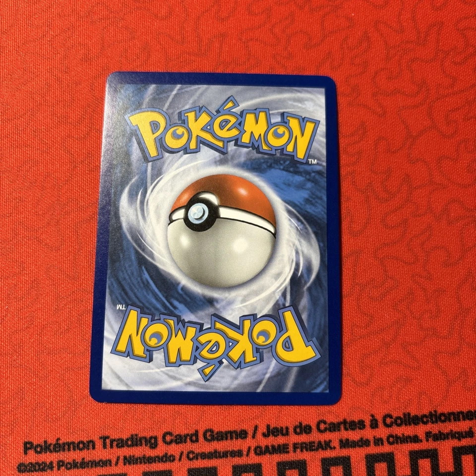 Here Comes Team Rocket! 15/82 Celebrations: Classic Collection Holo - Image 4 of 4