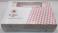 Stewart 5032 HO Western Pacific EMD FT A/B Powered/Dummy Diesel Locomotive Set