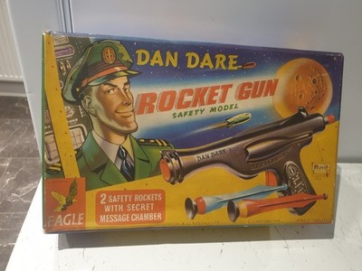 Dan Dare Rocket Gun  RARE Eagle Toy c1960s STUNNING Box - Complete 