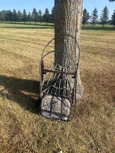 Lone Wolf Treestand Hand Climber Climbing Tree Stand