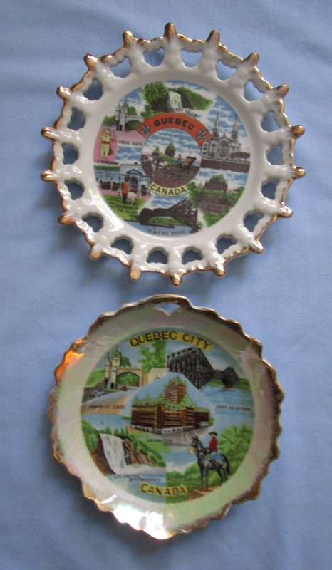 Lot of 2 Quebec Canada Souvenir Plates Quebec City Made in Japan Gold Edges