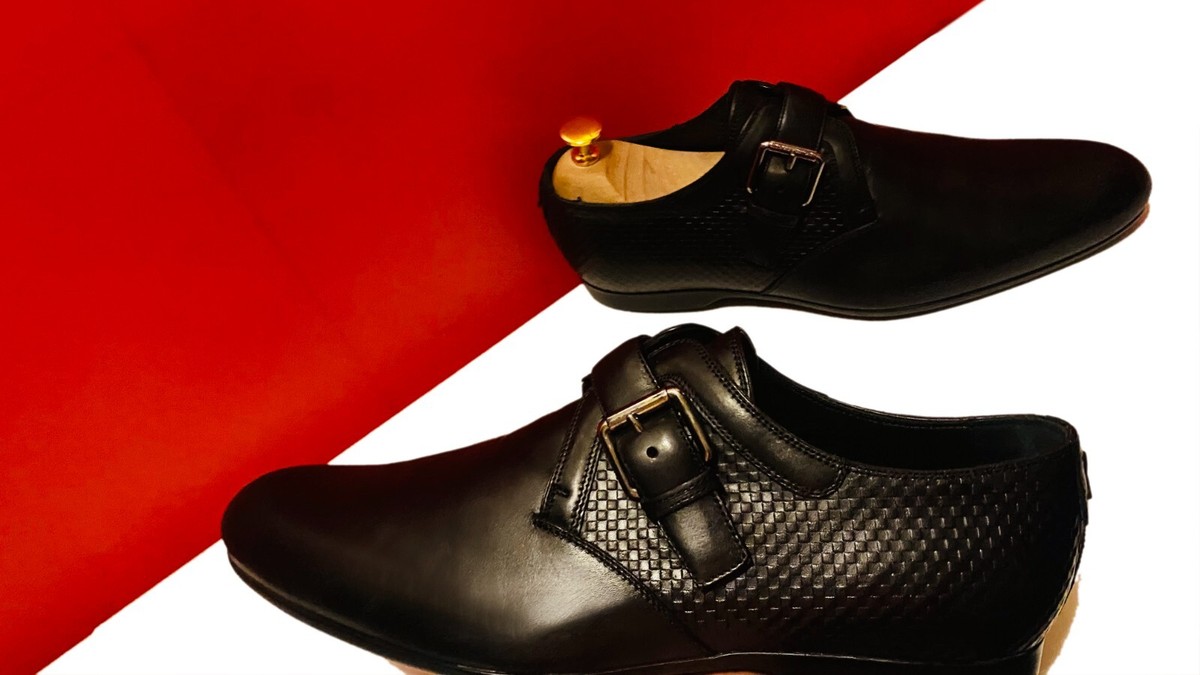 $989.00 !! LOUIS VUITTON RARE LUXURY DAMIER MEN'S BLACK OXFORD