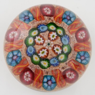 Paul or Salvador Ysart konzentrischer radialer Briefbeschwerer c1950