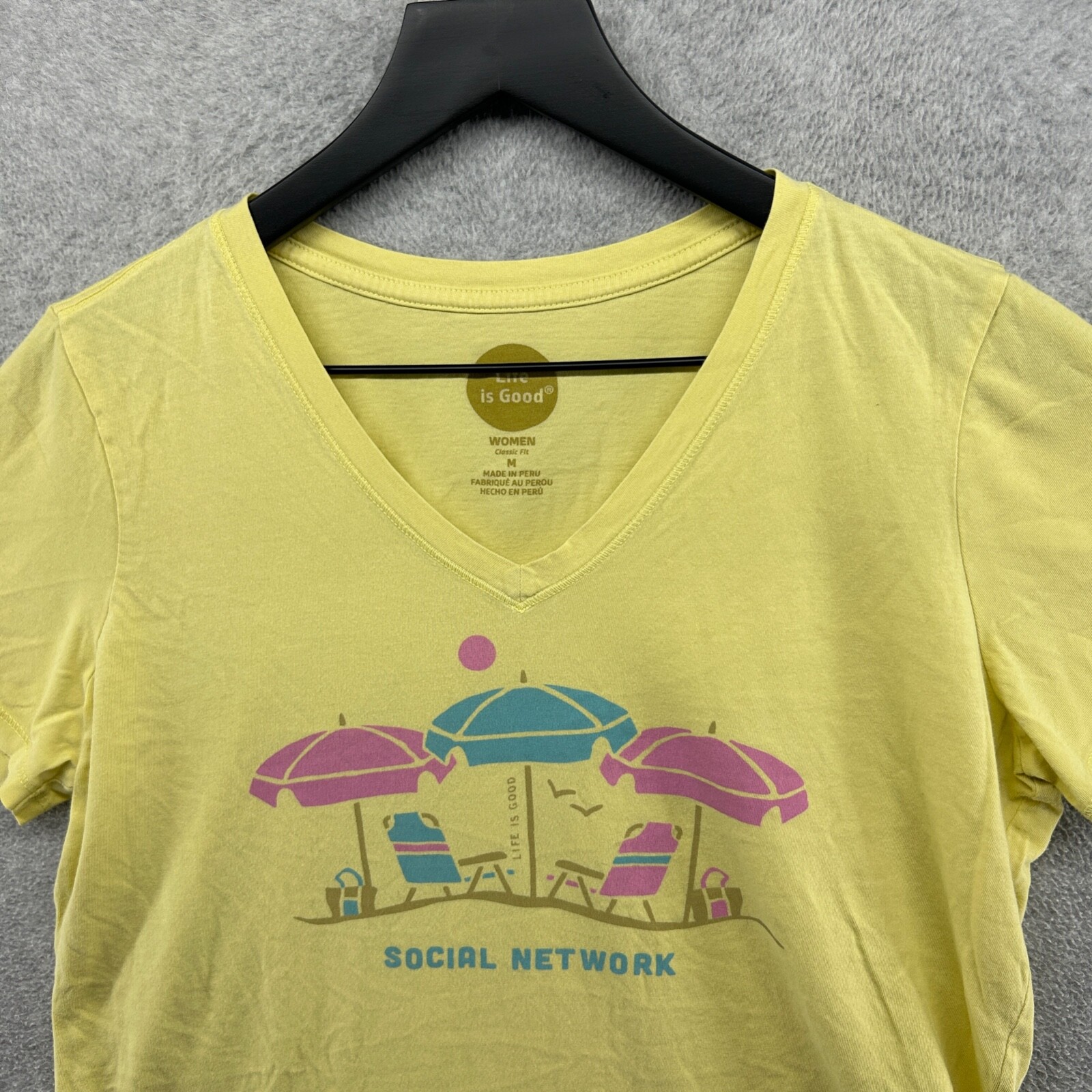 Life Is Good Women's Yellow Short Sleeve V Neck T Shirt Social Network Size M eBay