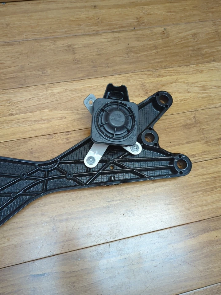 Barra de soporte de puntal de varilla delantera para Audi A8L Quattro 2019-2021 OEM Foto 4 de 4