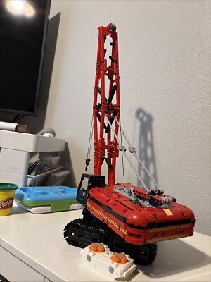 Mould King 15070 Crawler Crane Remote Control