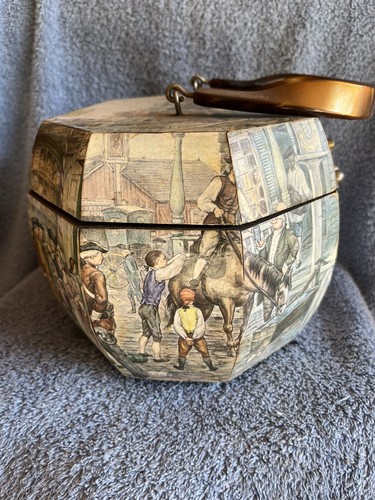 1960s Decoupage Octagonal Box Purse W/ Hard Plastic Handle. Colonial Scene - Picture 3 of 8