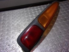 Feu arrière Daihatsu MOVE