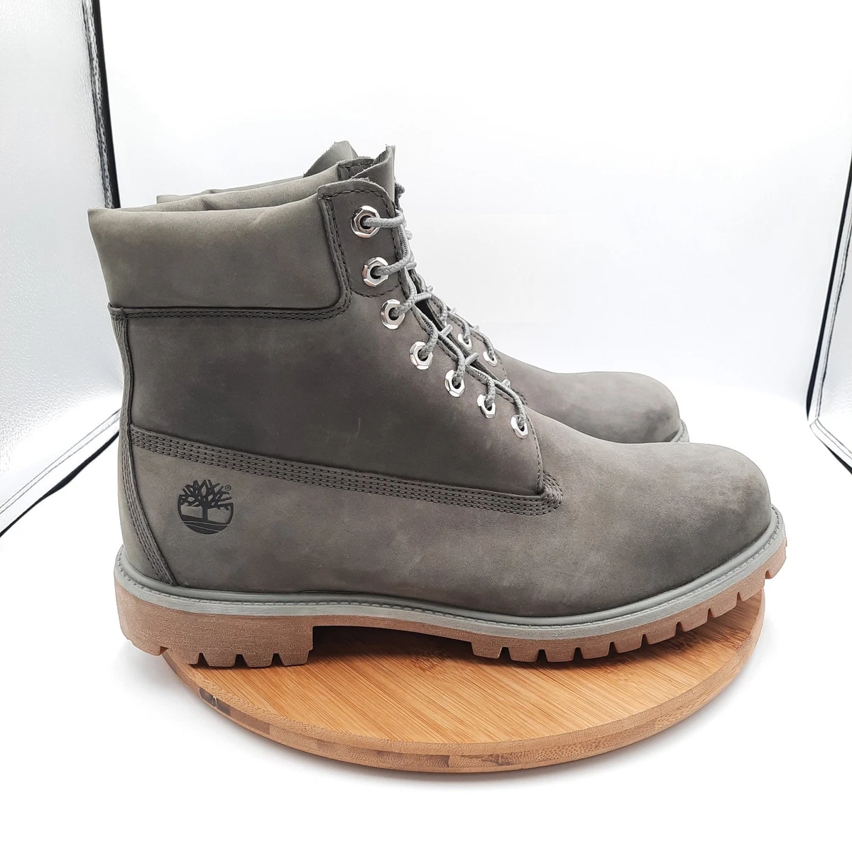 Timberland Gray Solid Boots for Men for Sale | Shop New  display picture 1