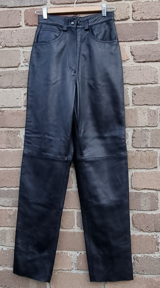 Black Soft 100% Genuine Leather Pants Size 6 High Rise