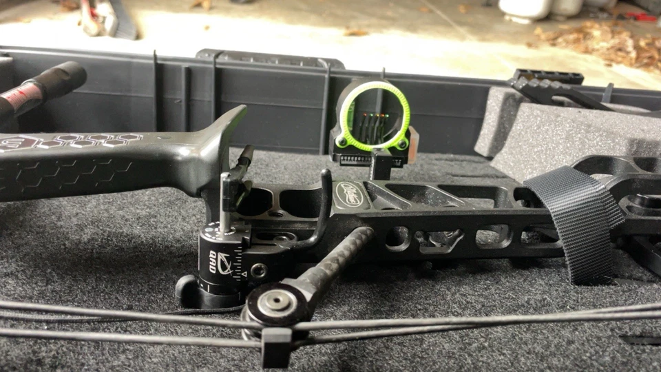 Arco compuesto Mathews Phase 4 33 Foto 3 de 3