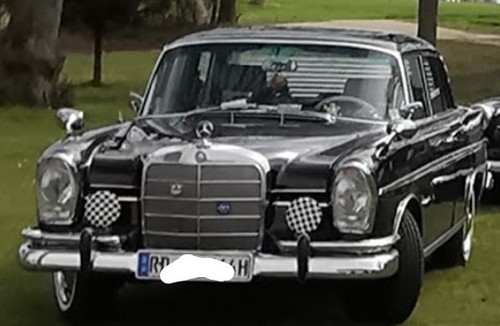Mercedes BENZ Oldtimer W111 220SB Mitternachts Blau Bauj. 1964 (Umbau 300SE)
