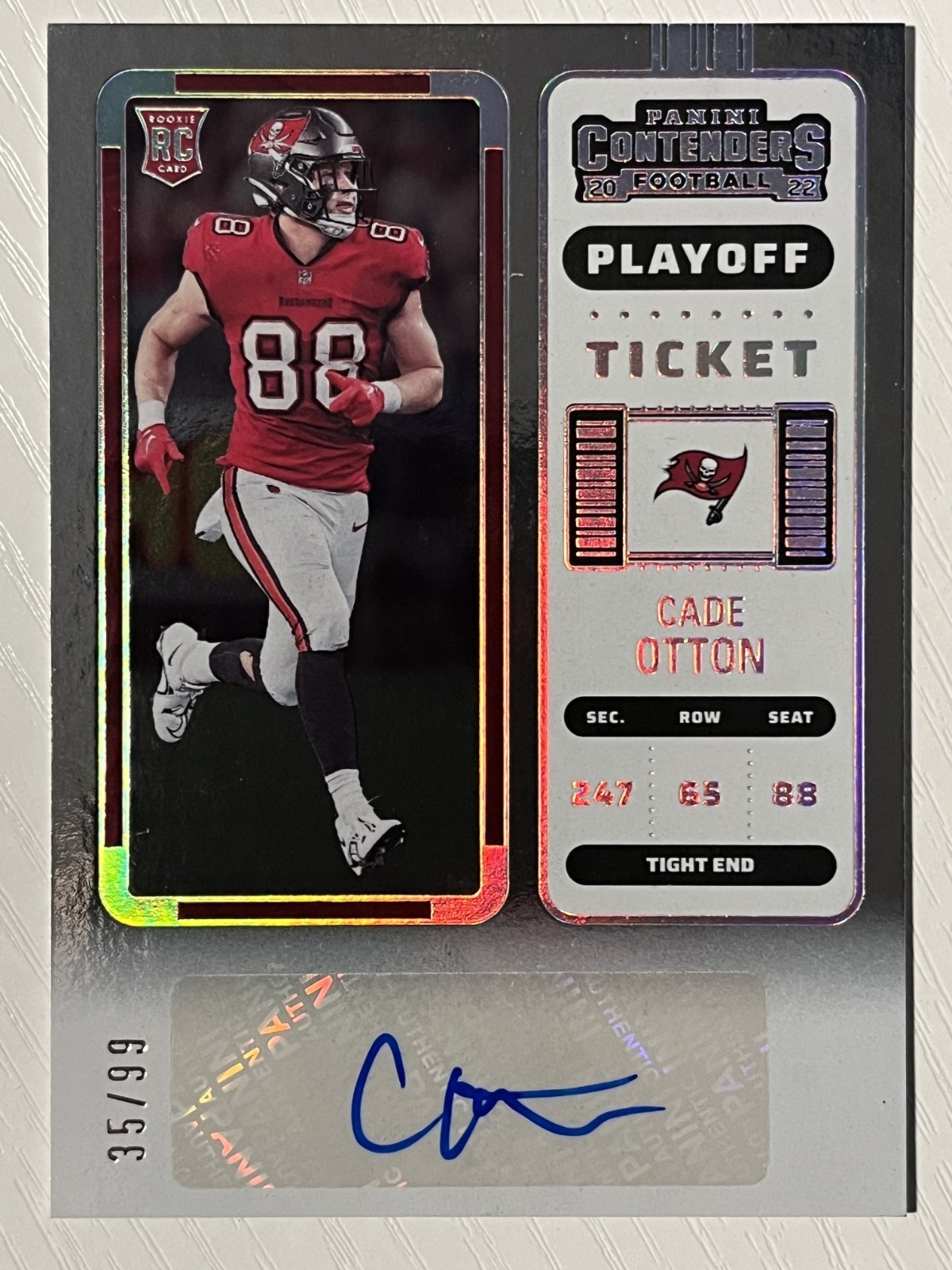 Cade Otton 2022 Panini Contenders Rookie Auto Playoff Ticket 35/99 Buccaneers