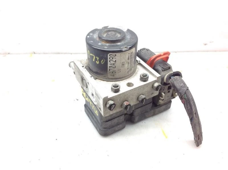 2006 - 2009 Mitsubishi Eclipse Anti-Lock Brake Unit ABS Pump Assembly 2.4L OEM Foto 4 de 4