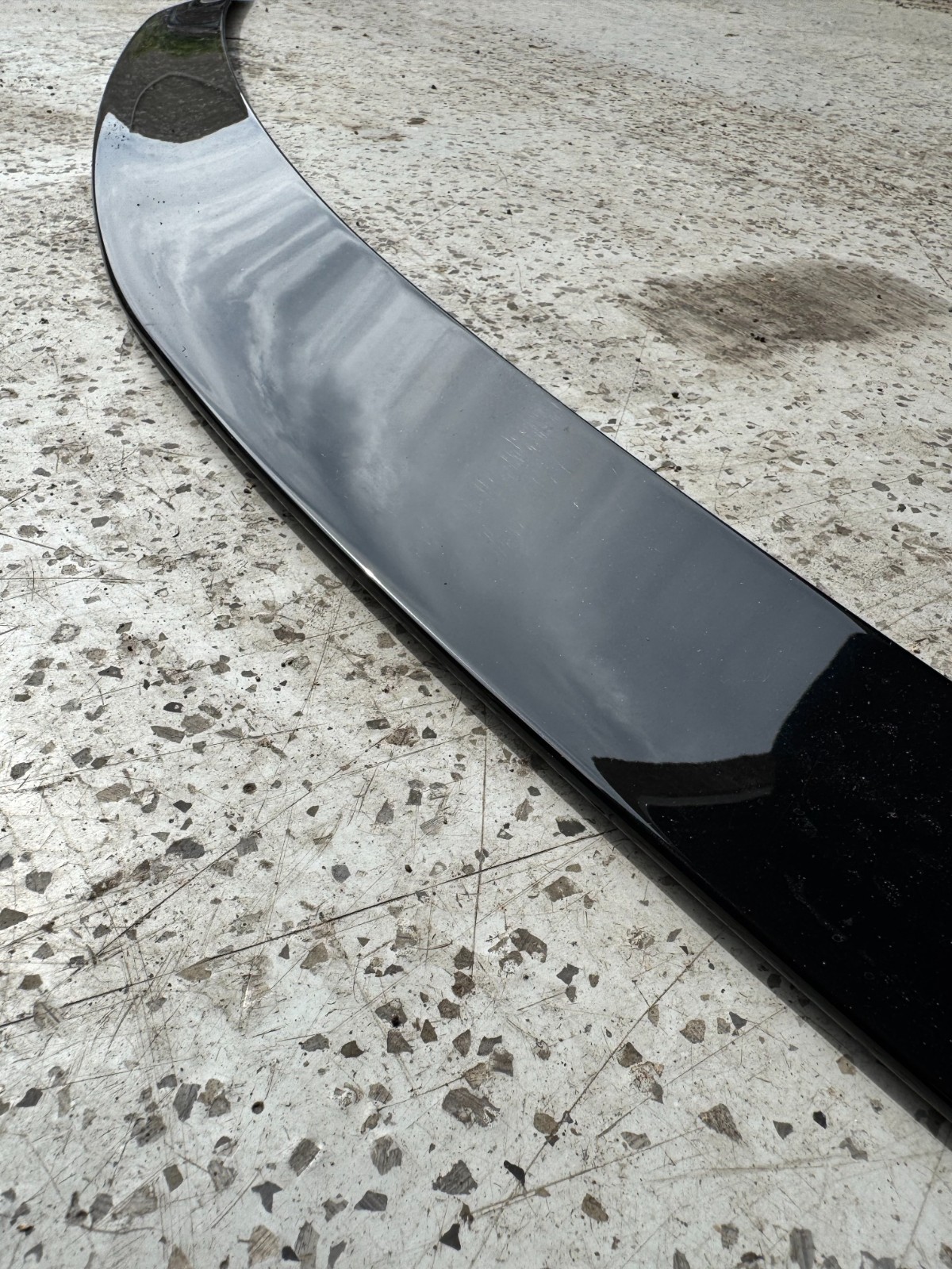 Lamborghini Urus 2019-2024 Trunk lid