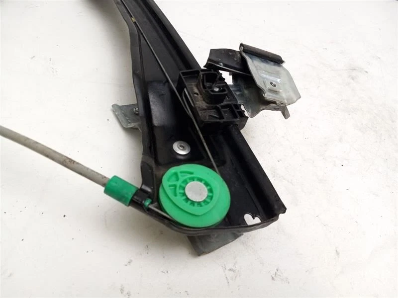 2005-2007 FORD FIVE HUNDRED FRONT RIGHT DOOR WINDOW REGULATOR - Image 2 of 4