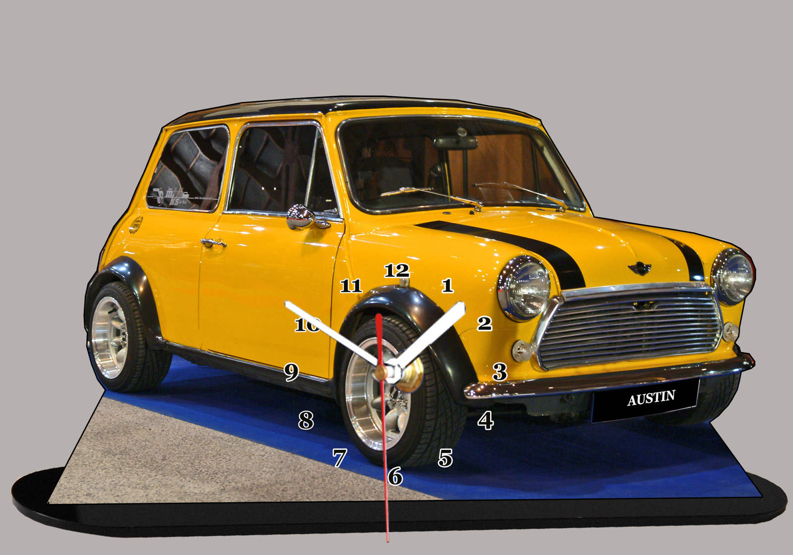 Voitures miniatures Austin Cooper horloge de bureau pour ambiance garage retro