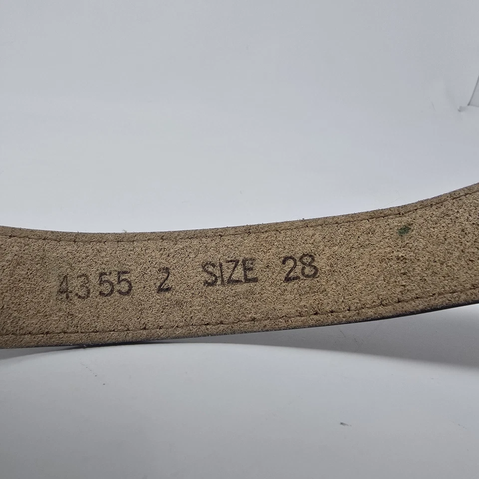 Hebilla de cinturón de latón vintage Levis Clothing Company con cinturón de imitación de cuero talla 28  Foto 3 de 4