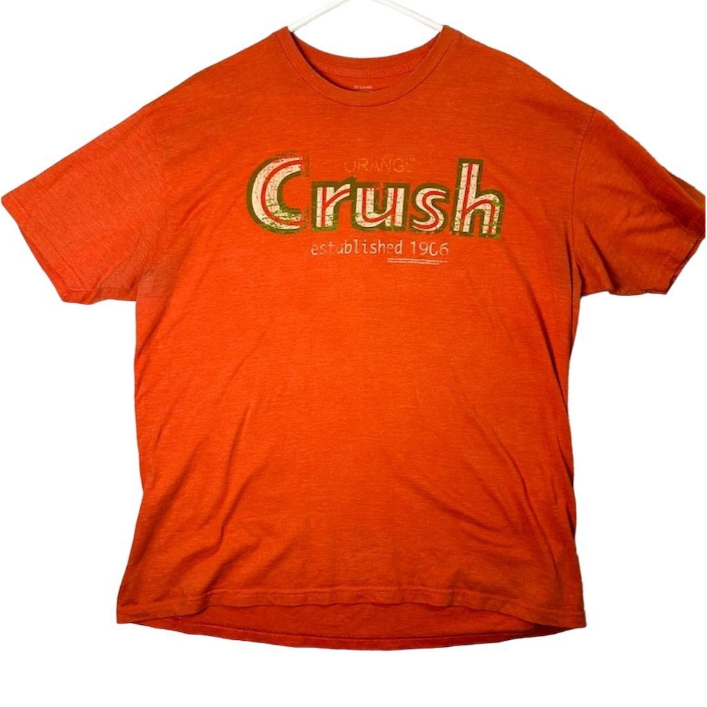 Savvy Vintage Orange Crush T-Shirt Unisex M Graphic Print Distressed Crew Neck
