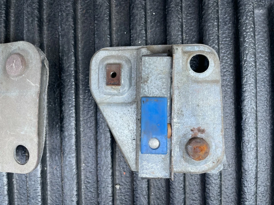 1971 Dodge Challenger porta frontal suporte de vidro pista barracuda e-body LEIA ABAIXO - Imagem 3 de 4