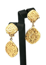 Vintage Gold Tone Aztec Tribal Clip On Dangle Earrings