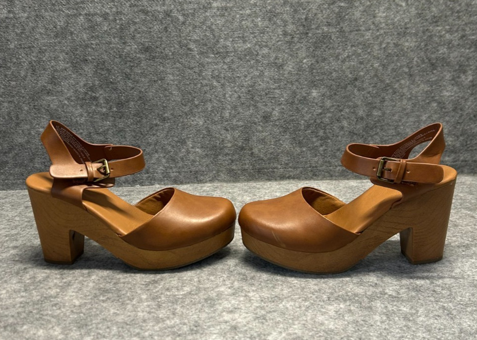 Universal Thread - Marcia Platform Heeled Clogs -… - image 3
