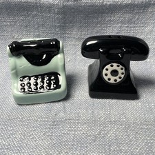 Cracker Barrel Rotary telephone & typewriter salt and pepper shakers Vintage @ thumbnail