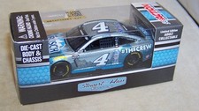 1:64 ACTION 2021 4 BUSCH LIGHT THECREW KEVIN HARVICK ALL DIECAST CHASSIS NIB