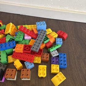 LEGO Duplo Mickey Mouse & Friends (10531) Complete Set in Original Plastic Bin.