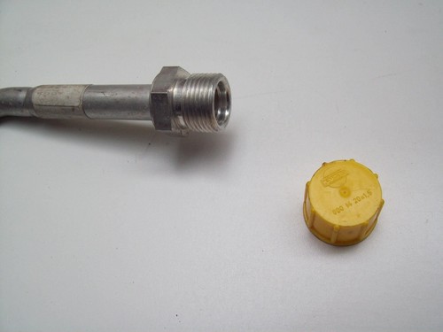 Audi A4 Avant Refrigerant Pipe Genuine 8D2260709M 1997-2001 - Picture 3 of 3