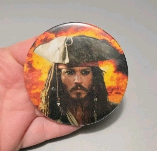 Disney Pin Button - Pirates of the Caribbean Jack Sparrow Johnny Depp