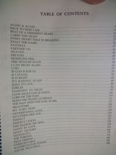 ULTIMATE HITS, 40 OF CONTEMPORARY CHRISTIAN MUSICS` BEST, 1990 MUSIC BOOK Star S - Picture 5 of 19
