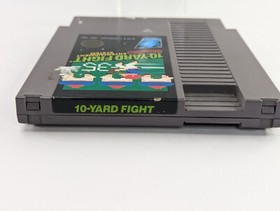 10-Yard Fight (Nintendo NES, 1985) Tested Working